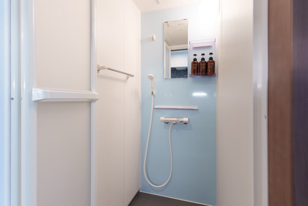 シャワールーム
